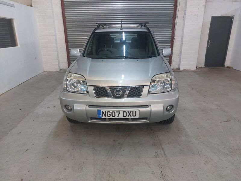 View NISSAN X-TRAIL DCI COLUMBIA