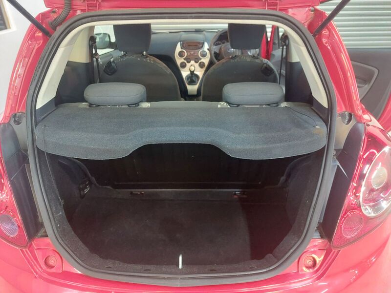 FORD KA