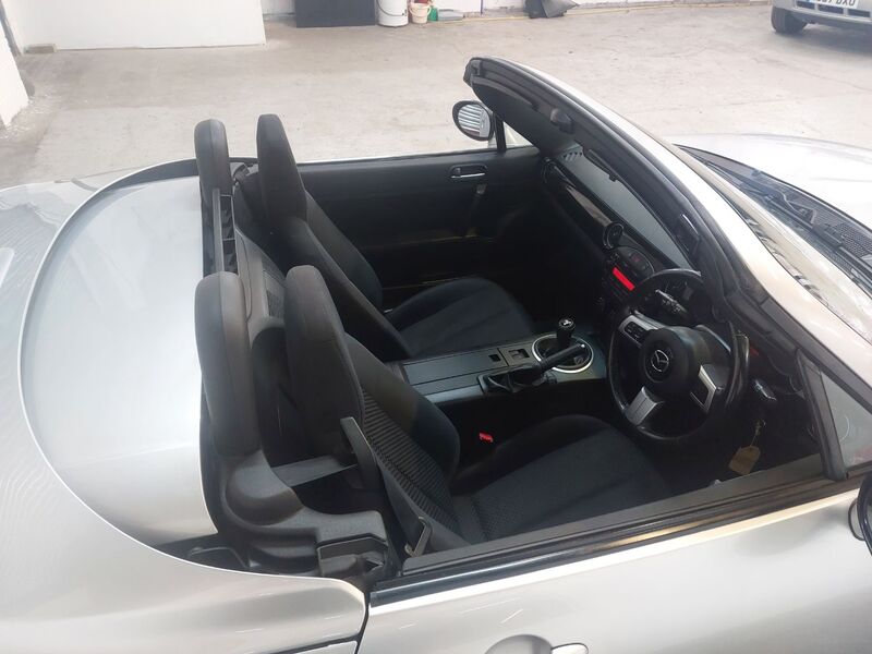MAZDA MX-5