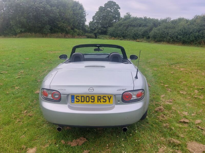 MAZDA MX-5