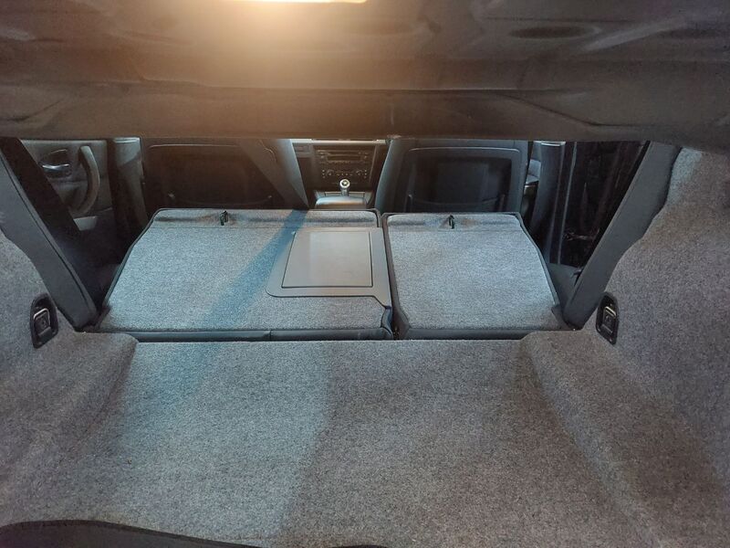 View BMW 3 SERIES 320D SE