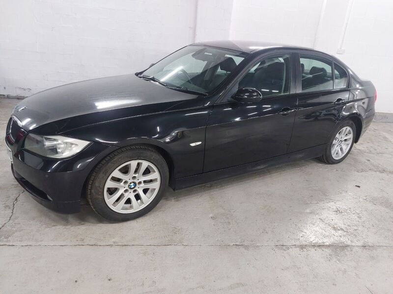 BMW 3 SERIES