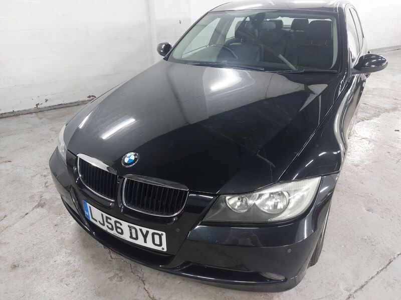BMW 3 SERIES