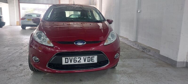 View FORD FIESTA ZETEC