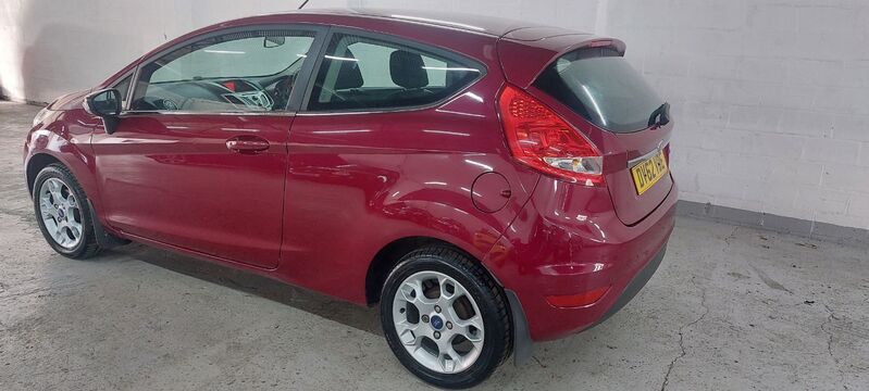 FORD FIESTA