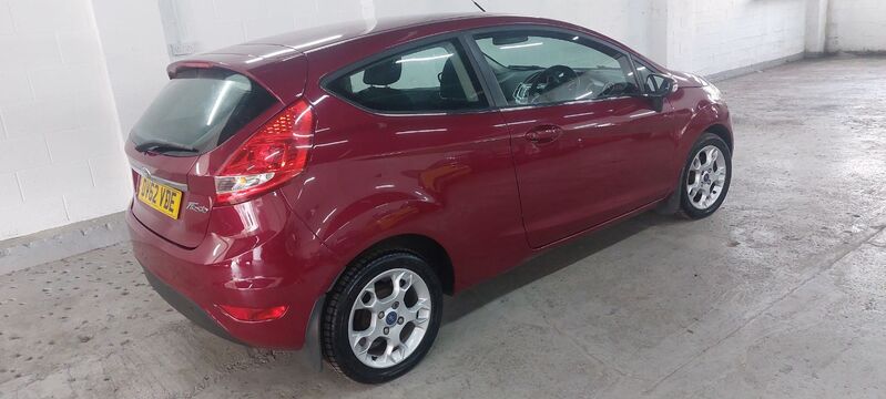 FORD FIESTA